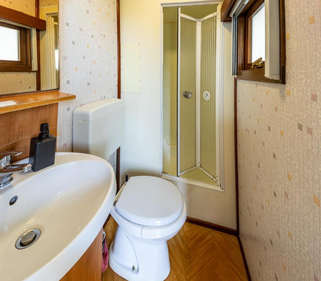 Mobilheim Chalet - Vyrovicka Prehrada Vyrovice Buitenkant foto