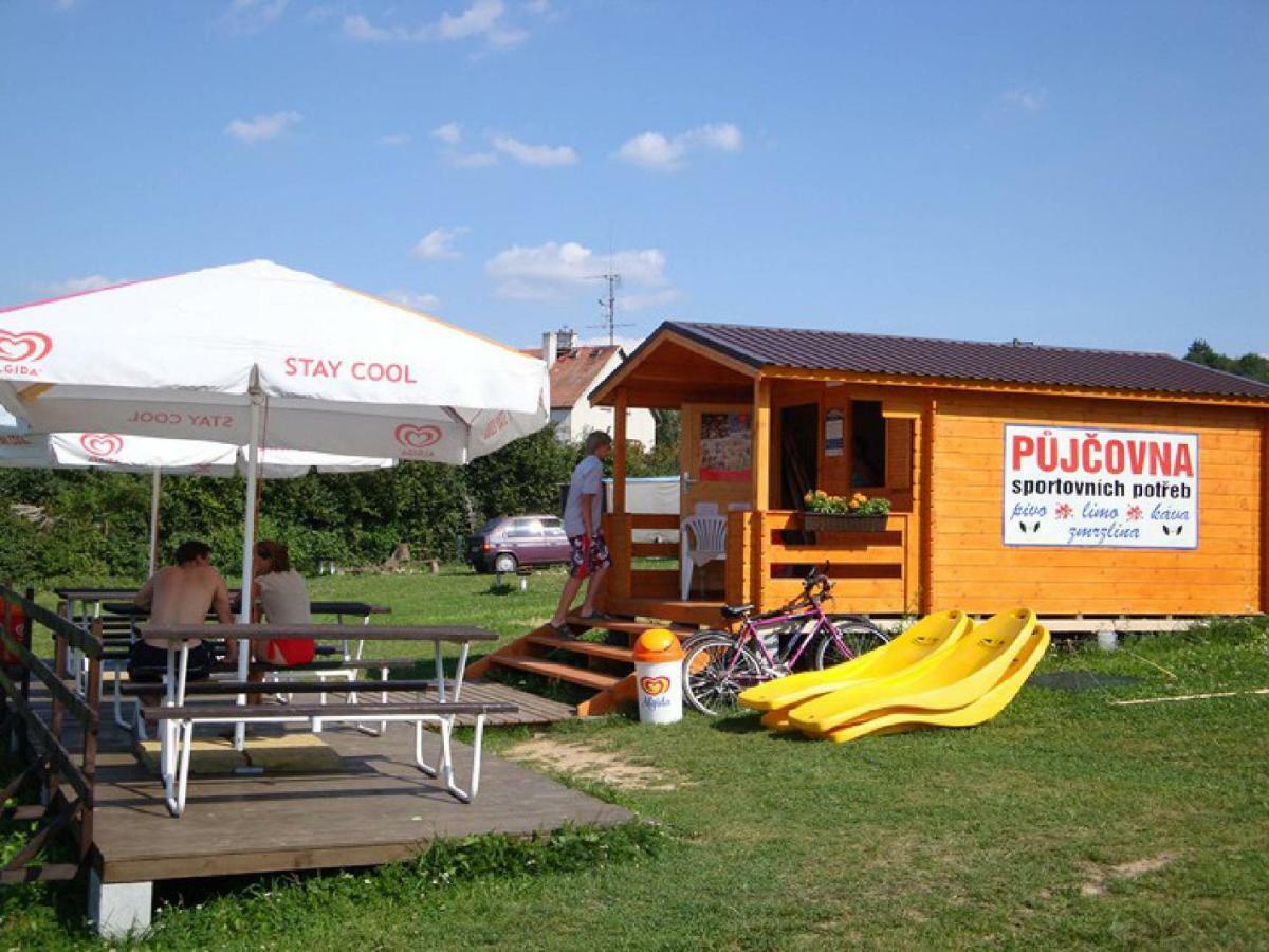 Mobilheim Chalet - Vyrovicka Prehrada Vyrovice Buitenkant foto