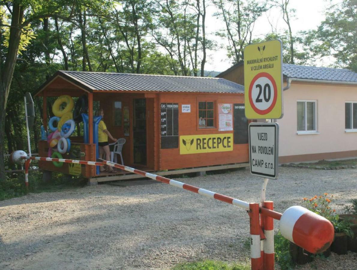 Mobilheim Chalet - Vyrovicka Prehrada Vyrovice Buitenkant foto