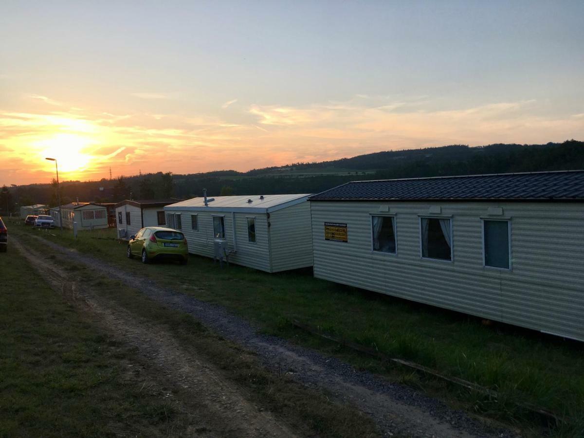 Mobilheim Chalet - Vyrovicka Prehrada Vyrovice Buitenkant foto
